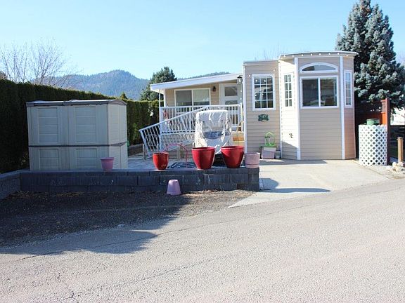 2nd image of 415 Commonwealth Rd #543