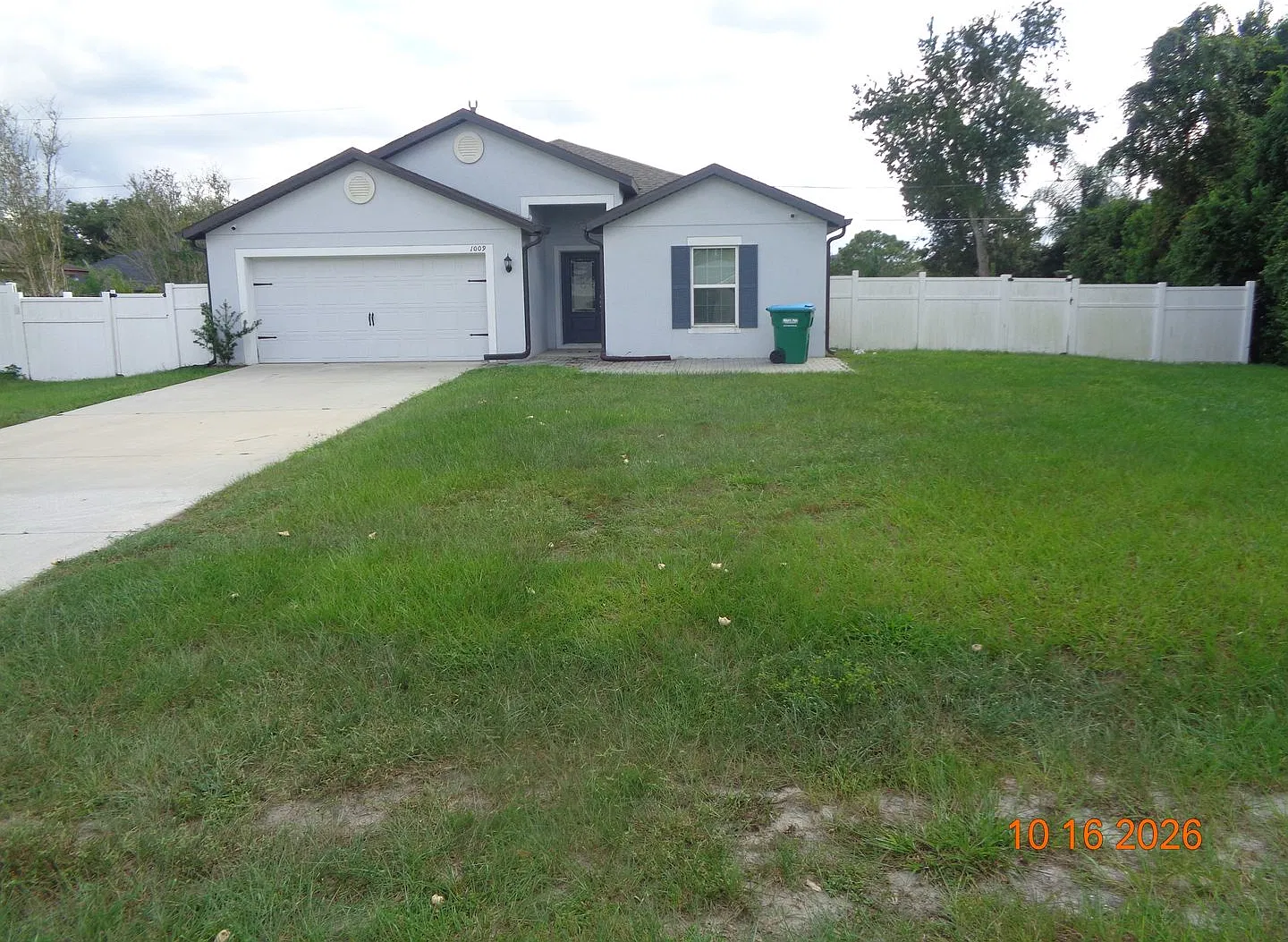 Spacious Deltona Home with a Large Fenced-in Backyard! — Photo 1