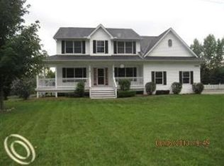 1664 Rush Rd, Oakland, MI 48363