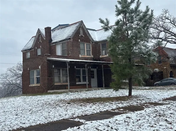 1215 Sunset Dr, Wewoka, OK 74884