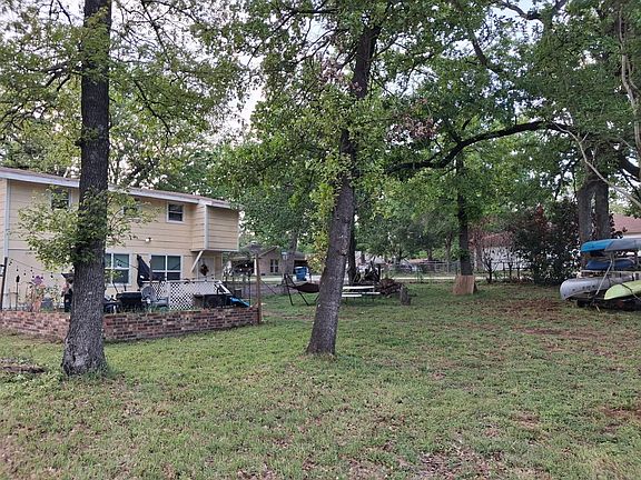 3rd image of 304 Ridgewood Dr