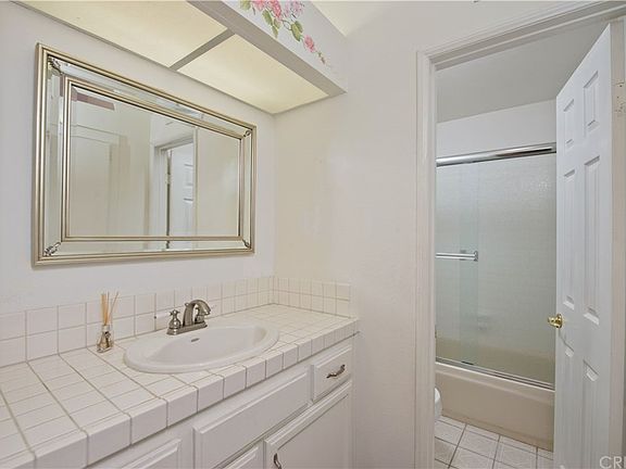 3rd image of 23811 Garland Ct