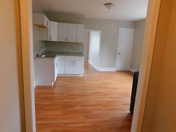 951 Rodman St #2 — Photo 6