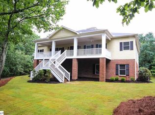 4 Christina Ln, Greenville, SC 29609