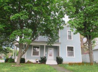 802 Olive St, Carthage, MO 64836