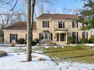 26 Carter Rd, Shrewsbury, MA 01545