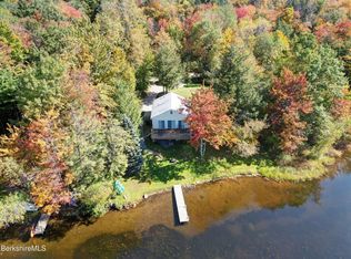 Sherwood Dr, Becket, MA 01223