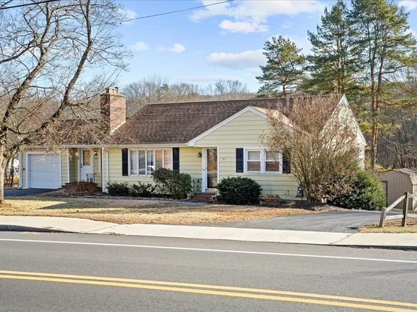 203 Main St, South Grafton, MA 01560