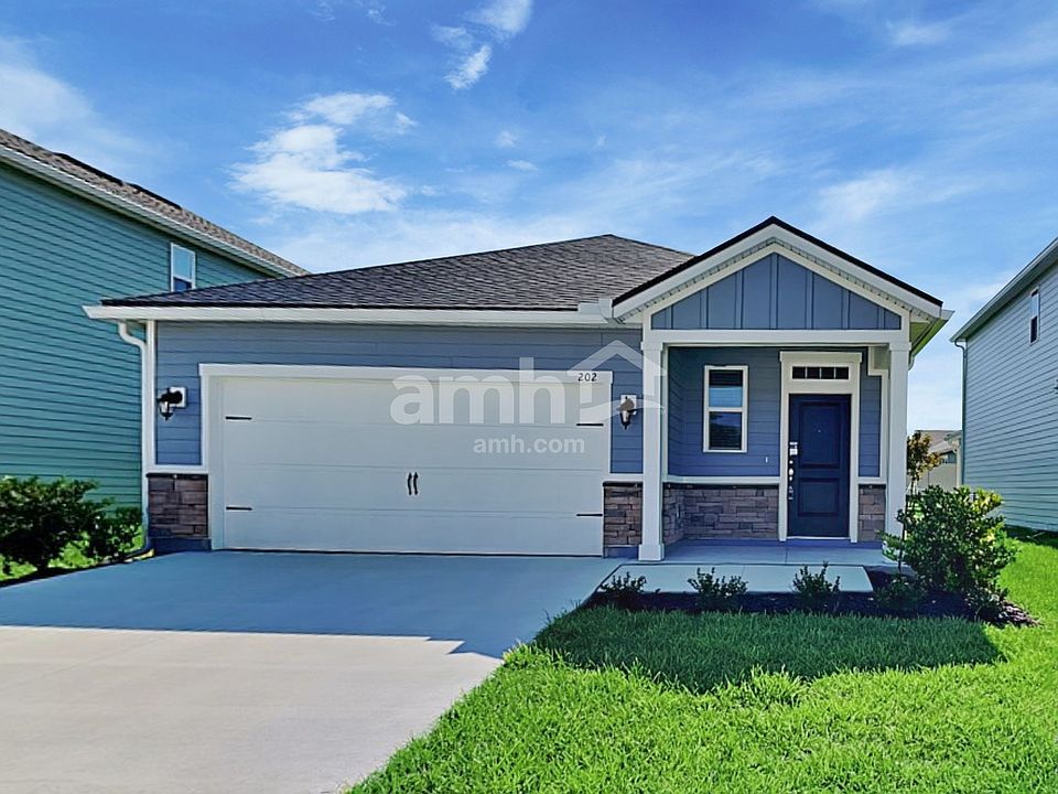 1st image of 202 Onate Cir