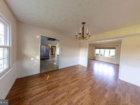 4th image of 45230 Flintlock Ct