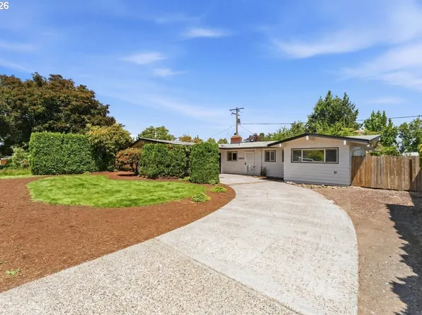 13547 NE Sacramento St, Portland, OR 97230