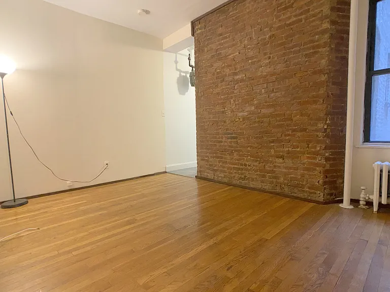 338 E 92nd St #12 — Photo 5