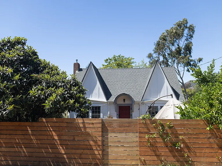 1278 Phillips Ln — Photo 24