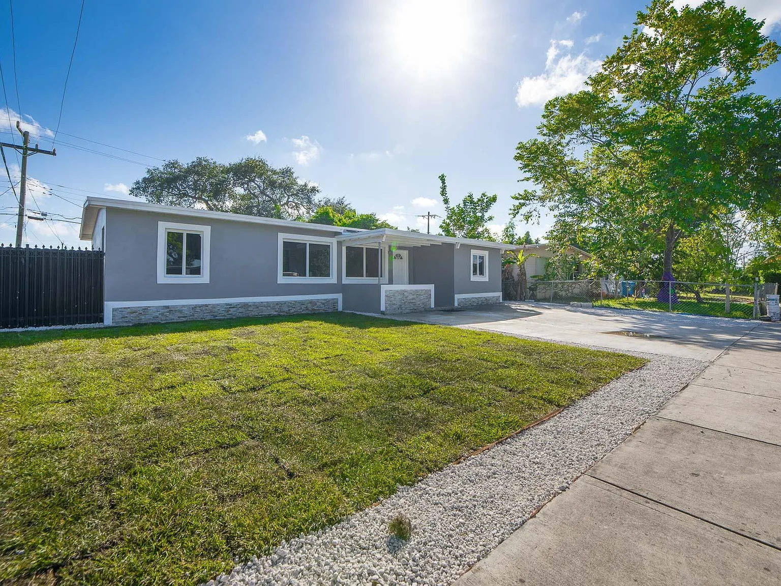 4 bed, 1200 sqft, $3,000 — Photo 4