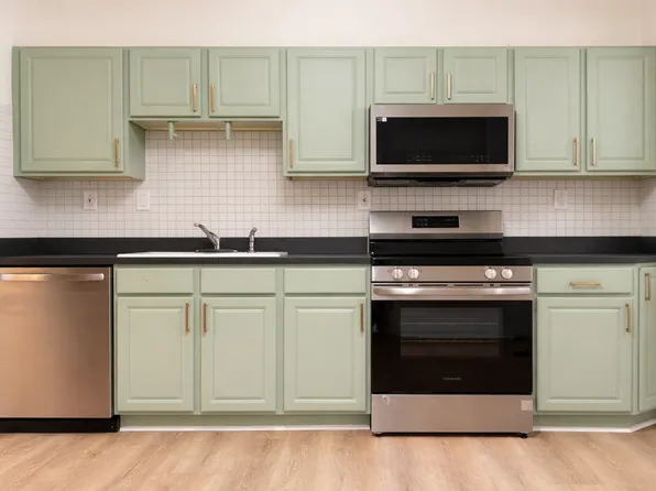 301 - 313 NW MLK Jr Blvd, 301-313 NW Martin Luther King Jr Blvd #305, Evansville, IN 47708