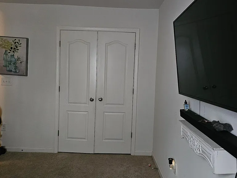7823 Canterbury Ct — Photo 13