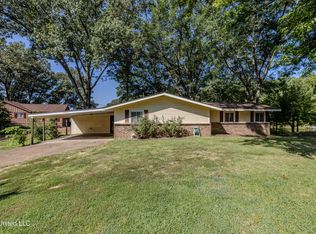 8467 Crazy Horse Cv, Hernando, MS 38632