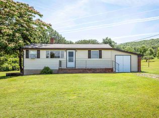 517 Peach Orchard Rd, Luray, VA 22835