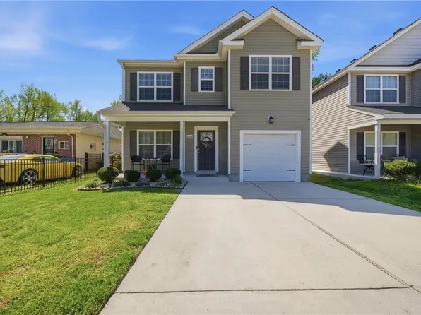 1824 Hoover Ave, Chesapeake, VA 23324