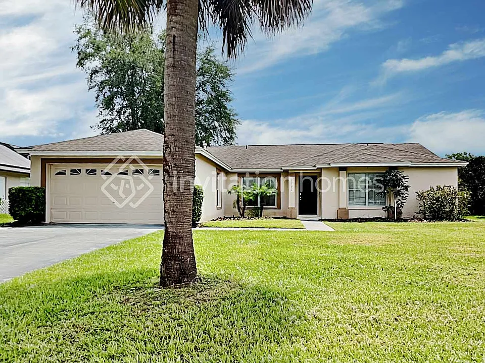 7792 Indian Ridge Trl N