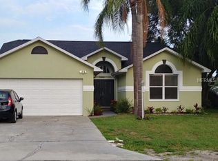 5464 Genevieve Cir, Zephyrhills, FL 33542