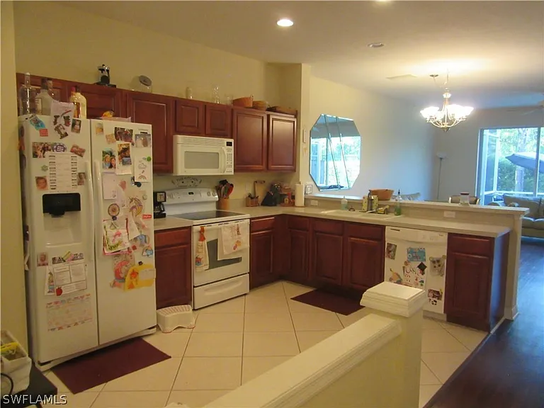 8310 Village Edge Cir #3 — Photo 18