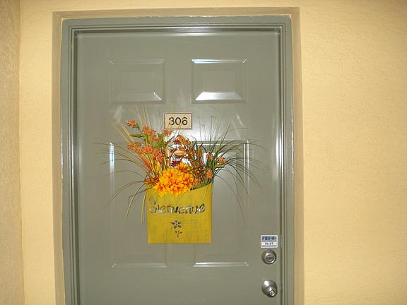 4th image of 6394 Emerald Dunes Dr #3-306