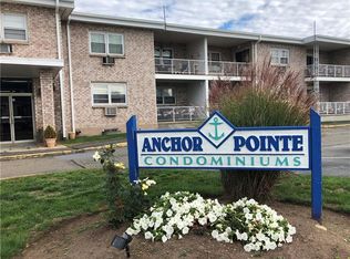 40 Chapel St APT 106, Milford, CT 06460