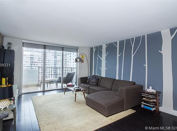 2nd image of 2780 NE 183rd St APT 1212