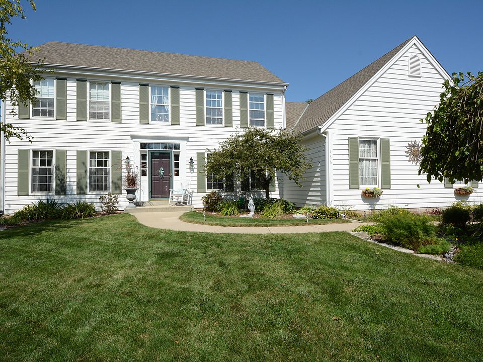 1st image of 336 Dove Ct