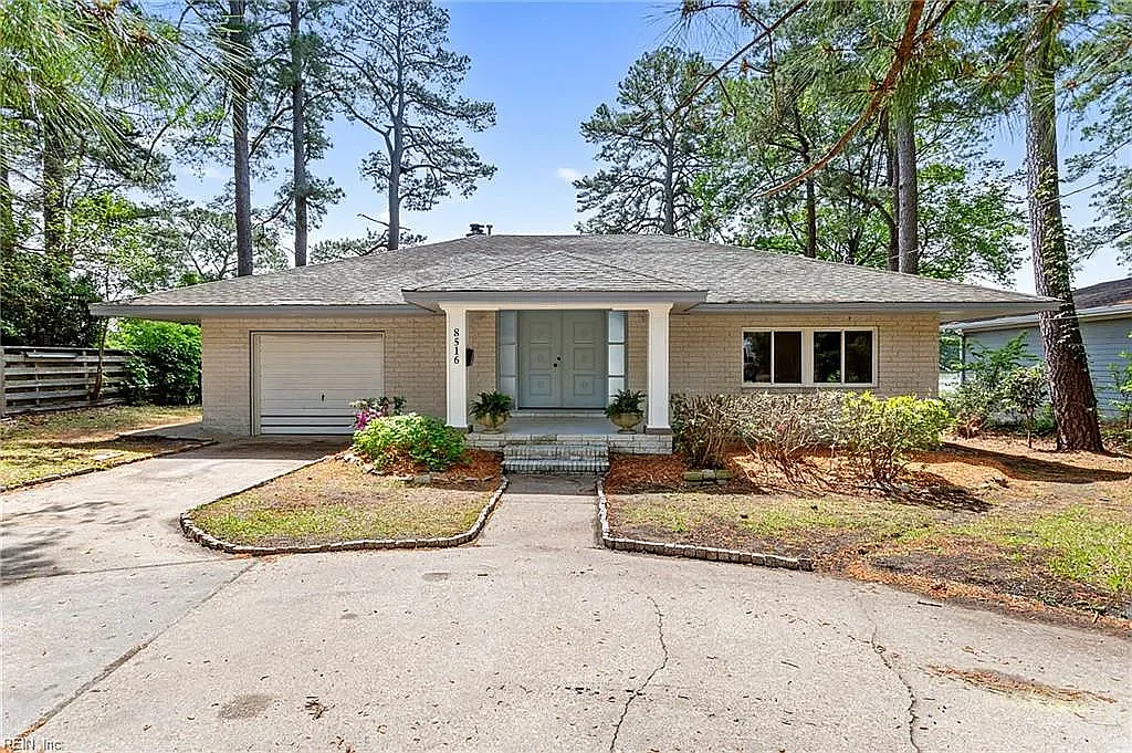 2 bed, 2481 sqft, $2,999 — Photo 1