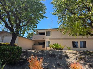 345 Stage Coach Rd, Oceanside, CA 92057
