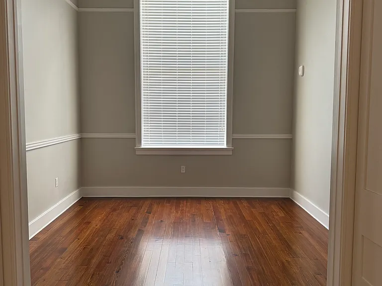 800 N Rendon St #206 — Photo 11