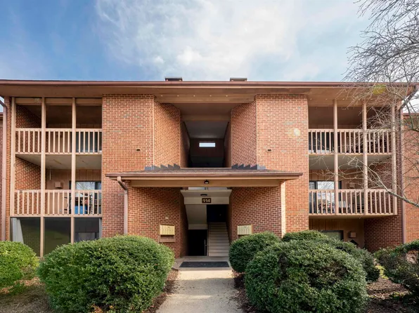 114 Turtle Creek Rd APT 1, Charlottesville, VA 22901