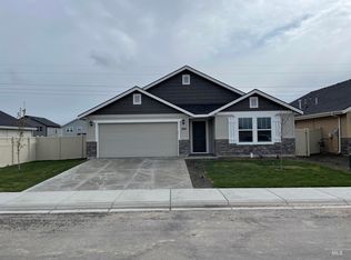 7597 E Iroquois St, Nampa, ID 83687