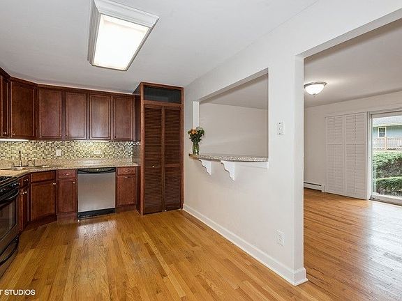 5th image of 300B Opatrny Dr #131