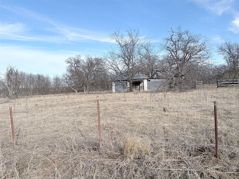 2nd image of 301A Withers Rd