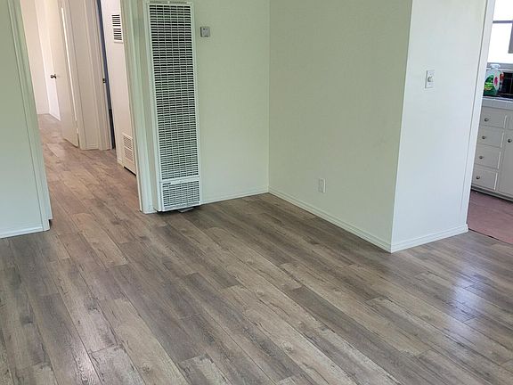 2nd image of 304 Catalina Dr