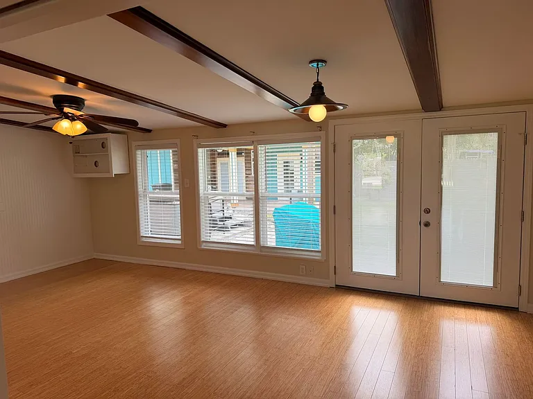 215 Woodlawn Dr — Photo 19
