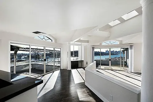 Floor plan 401