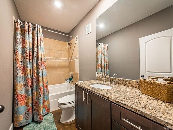 2nd image of 7910 Edgemont Rd Suite 300
