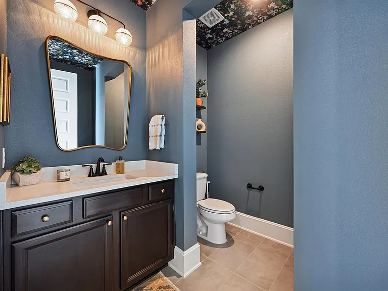 476 Anfield Cir — Photo 14