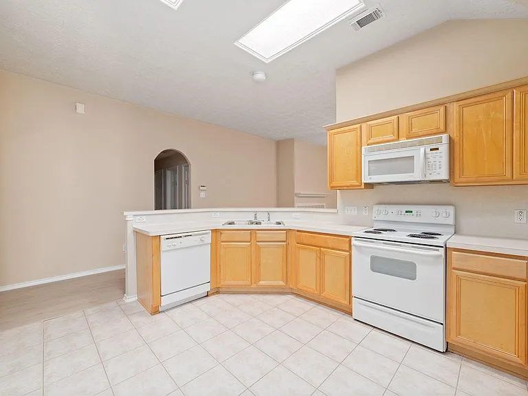20511 Bouganvilla Blossom Ln — Photo 9