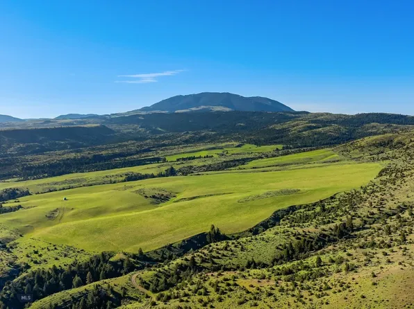 1847 Maudlow Rd, Belgrade, MT 59714