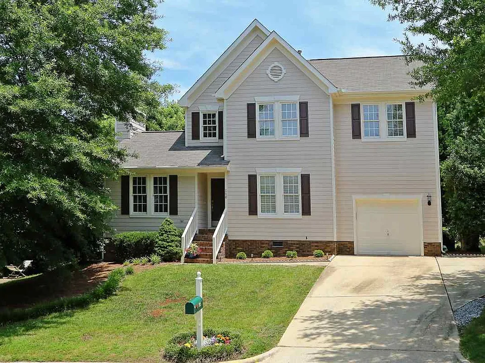 110 Love Valley Dr