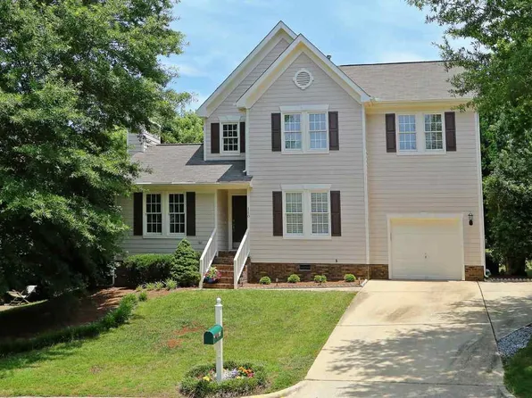 110 Love Valley Dr, Cary, NC 27519