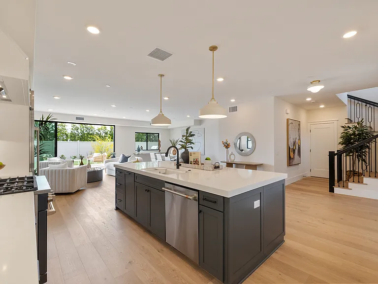 3747 Adams St — Photo 19