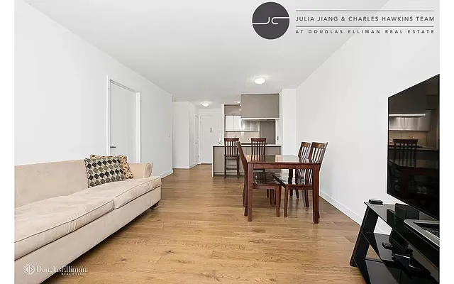 Rented by Douglas Elliman | media 23