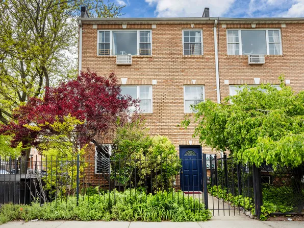 1 Monroe Street image 1 of 9