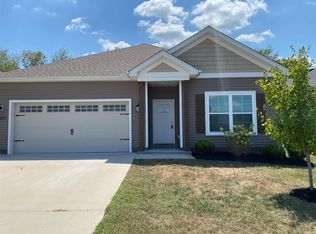 1071 County House Ln, Bowling Green, KY